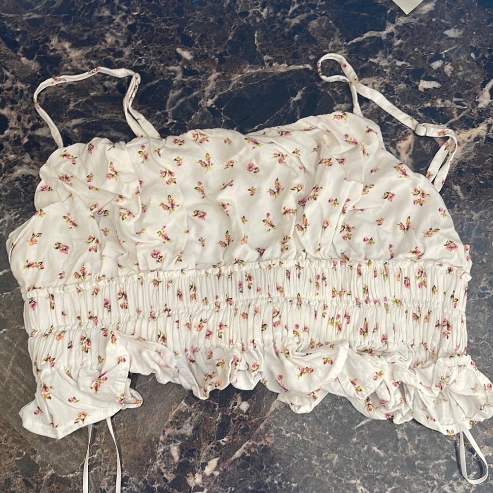 Small floral crop top tank